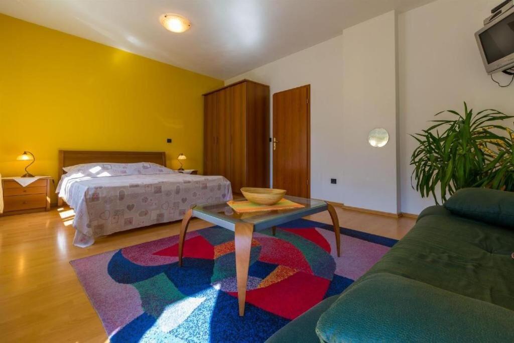 Apartments Villa Katarina Selce Zewnętrze zdjęcie