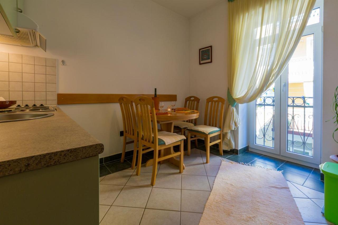 Apartments Villa Katarina Selce Zewnętrze zdjęcie